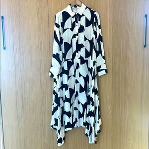 Chic Black and White Geometric Dress